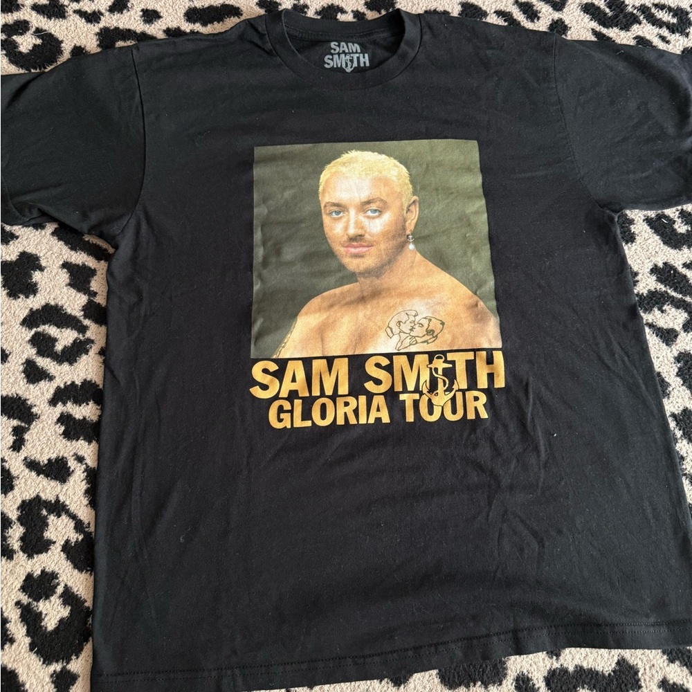 UNISEX Sam Smith Gloria Tour Black Graphic Tee
